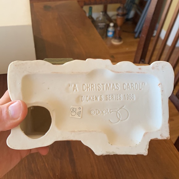 1986 Scrooge & Marley Dickens "A Christmas Carol" Dickens' Village Series - Picture 6 of 16